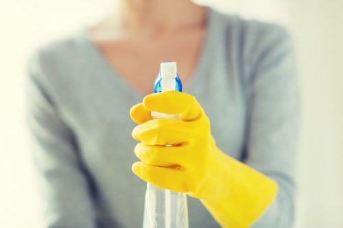How often to schedule carpet cleaning for homes and businesses